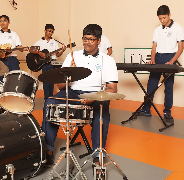 Music lessons at TSGE Cambridge IGCSE Curriculum